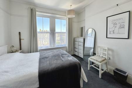 2 bedroom Flat to let in Alston Terrace, Exmouth, EX8