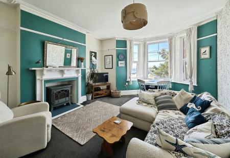 2 bedroom Flat to let in Alston Terrace, Exmouth, EX8