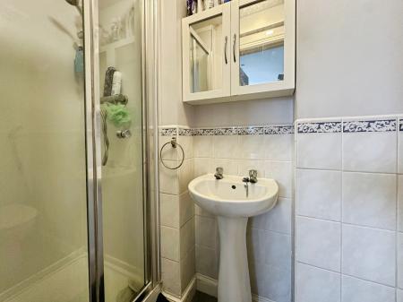 1 bedroom Studio flat to let in Beacon Hill, Exmouth, EX8