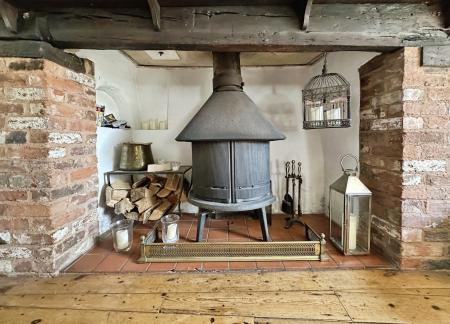 1 bedroom Cottage to let in Church Stile Lane, Woodbury, EX5