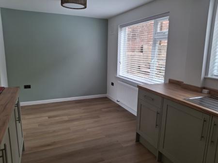 3 bedroom Terraced House to let in Wonford Street, Exeter, EX2
