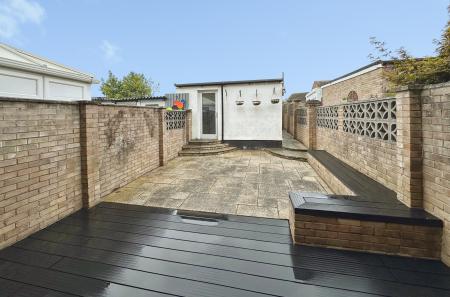 3 bedroom Flat for sale in Martins Road, Exmouth, EX8