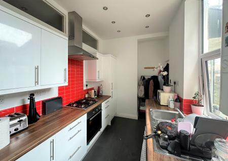 1 bedroom Flat to let in Alexandra Terrace, Exmouth, EX8