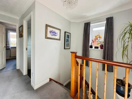 4 bedroom Detached house to let in Bunn Road, Exmouth, EX8