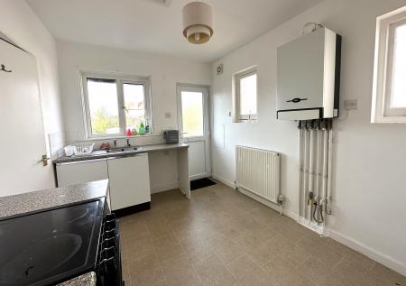 1 bedroom Flat to let in Exeter Road, Exmouth, EX8