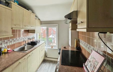 1 bedroom Flat to let in Greenhill Avenue, Exmouth, EX8