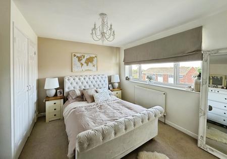 2 bedroom End of terrace house for sale in Chestnut Close, Exmouth, EX8