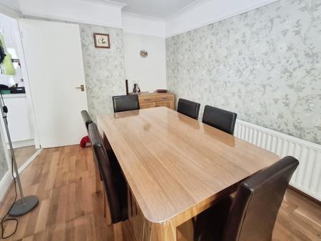 3 bedroom Semi-detached house to let in Lyndhurst Road, Exmouth, EX8
