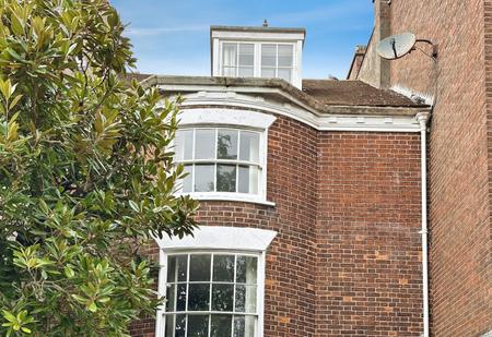 1 bedroom Flat to let in The Strand, Exmouth, EX8