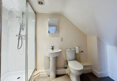 1 bedroom Flat to let in The Strand, Exmouth, EX8