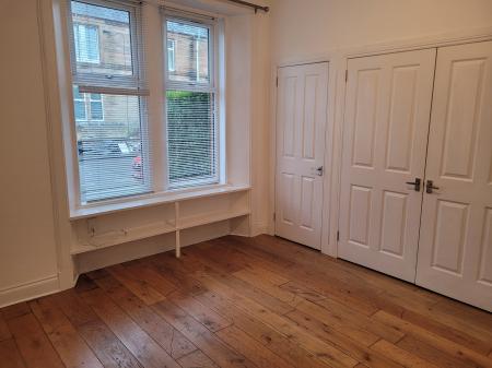 1 bedroom Flat to let in Oswald Street, Falkirk, FK1