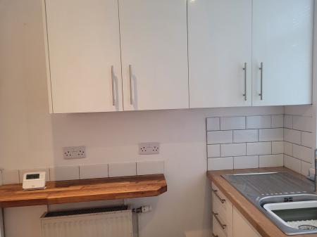 1 bedroom Flat to let in Oswald Street, Falkirk, FK1