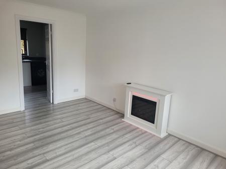 2 bedroom Flat to let in Jarvie Place, Falkirk, FK2