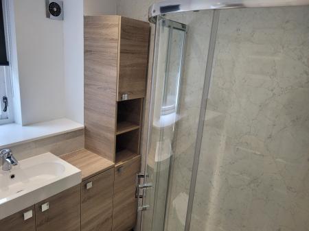 2 bedroom Flat to let in Jarvie Place, Falkirk, FK2