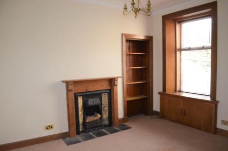 3 bedroom Semi-detached house to let in Burnhead Road, Larbert, FK5