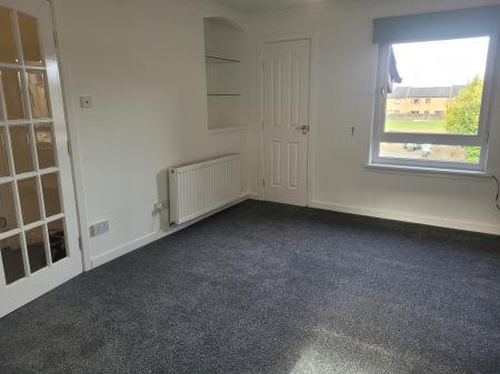 2 bedroom Flat to let in Towers Court, Falkirk, FK2
