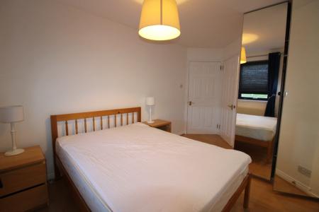 2 bedroom Flat to let in High Station Court, Falkirk, FK1