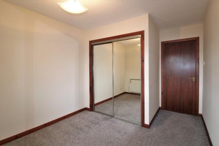 2 bedroom Flat to let in Gray Buchanan Court, Polmont, FK2