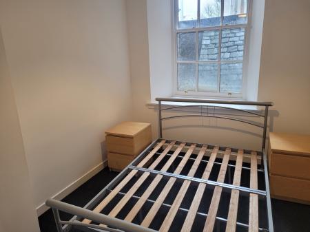 1 bedroom Flat to let in Baker Street, Stirling, FK8