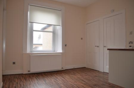 1 bedroom Flat to let in Ladysmill, Falkirk, FK2
