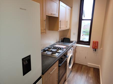 2 bedroom Flat to let in Firs Street, Falkirk, FK2