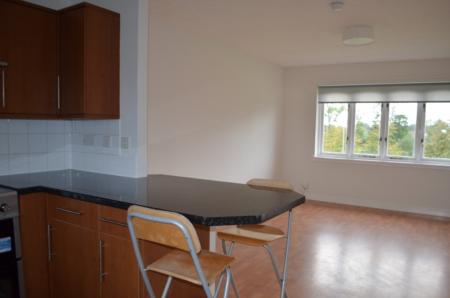 1 bedroom Flat to let in Bairns Ford Court, Falkirk, FK2
