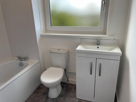 1 bedroom Flat to let in Overton Crescent, Denny, FK6