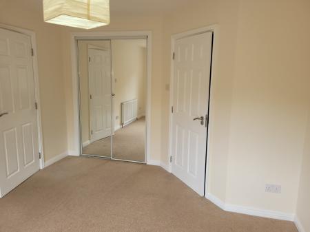 2 bedroom Flat to let in Thornbridge Court, Falkirk, FK2