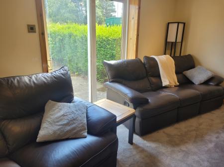 2 bedroom Terraced House to let in Forrest Walk, Livingston, EH52