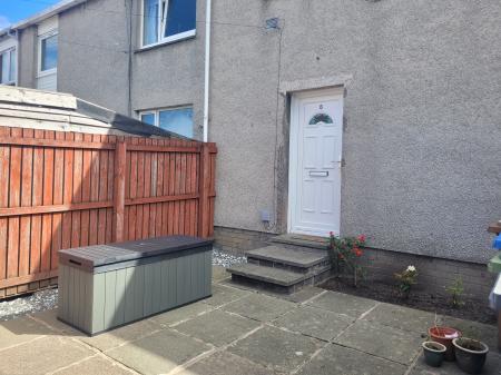 2 bedroom Terraced House to let in Forrest Walk, Livingston, EH52