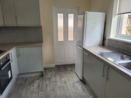 3 bedroom Semi-detached house to let in Burnhead Road, Larbert, FK5