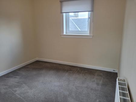 3 bedroom Semi-detached house to let in Burnhead Road, Larbert, FK5