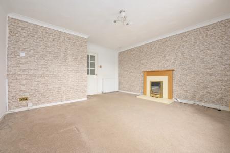 2 bedroom Flat for sale in Falkirk Road, Larbert, FK5