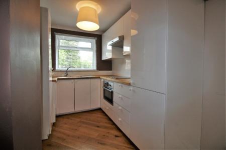 1 bedroom Flat to let in Fairfield Place, Falkirk, FK2