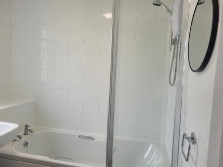 1 bedroom Flat to let in Morar Place, Grangemouth, FK3