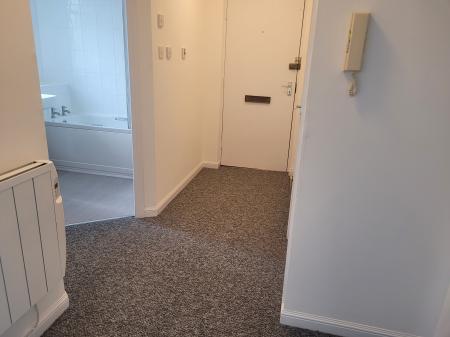 1 bedroom Flat to let in Morar Place, Grangemouth, FK3