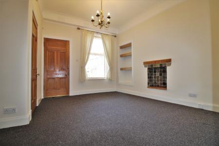 1 bedroom Flat to let in St Crispins Place, Falkirk, FK1