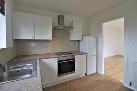 2 bedroom Flat to let in Castings Court, Falkirk, FK2