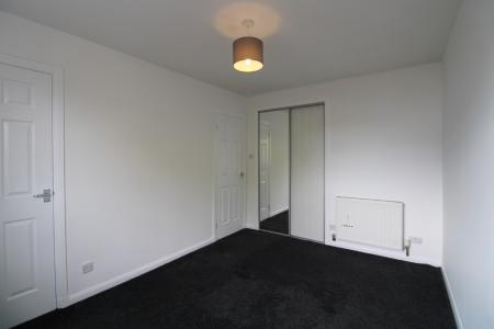 2 bedroom Flat to let in Castings Court, Falkirk, FK2