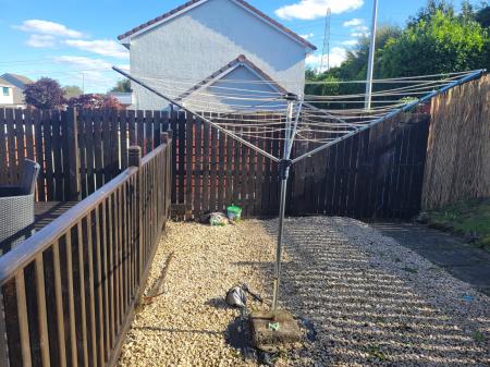 2 bedroom Flat to let in Fortinghall Crescent, Polmont, FK2