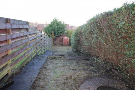 2 bedroom Ground floor flat to let in Windsor Road, Falkirk, FK1