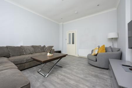 1 bedroom Flat for sale in Nelson Street, Grangemouth, FK3