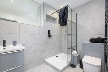 1 bedroom Flat for sale in Nelson Street, Grangemouth, FK3