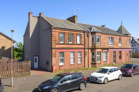 1 bedroom Flat for sale in Nelson Street, Grangemouth, FK3