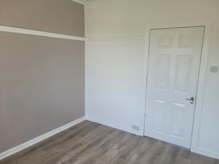 2 bedroom Flat to let in Bruce Street, Falkirk, FK2