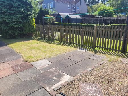 2 bedroom Flat to let in Bruce Street, Falkirk, FK2