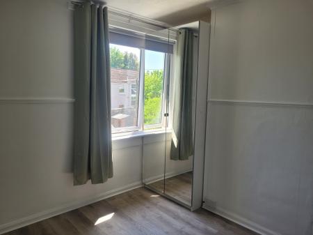 2 bedroom Flat to let in Bruce Street, Falkirk, FK2