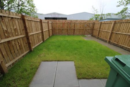 3 bedroom Terraced House to let in Forth Wynd, Falkirk, FK2