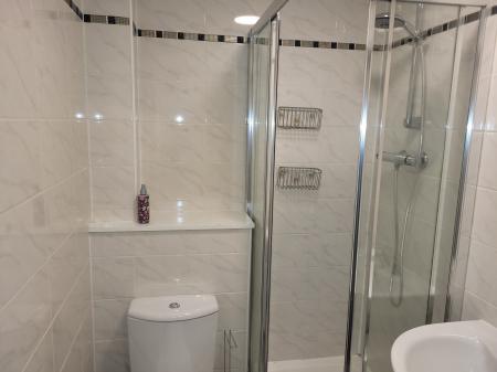 2 bedroom Flat to let in Baker Street, Stirling, FK8