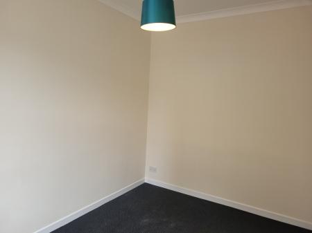 2 bedroom Flat to let in Baker Street, Stirling, FK8